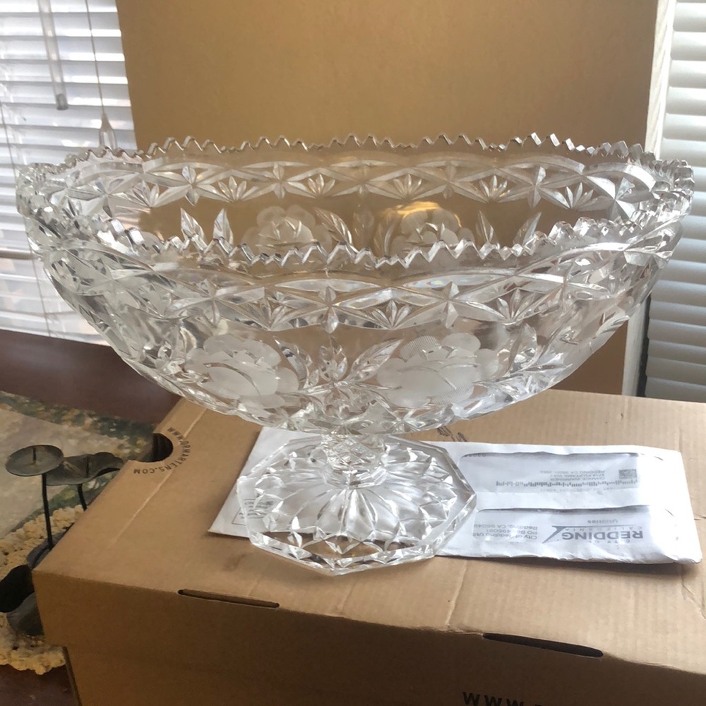 Crystal fruit bowl